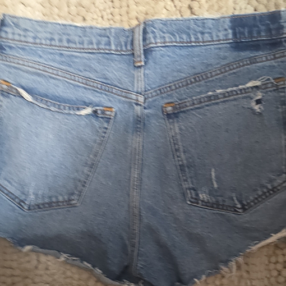 Abercrombie & Fitch Distressed Light Blue High-Rise Denim Shorts - Picture 4 of 4